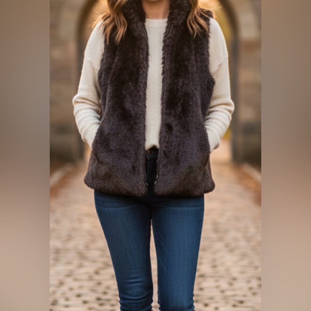 Mixit Dark Brown Faux Fur Zip-Up Ves